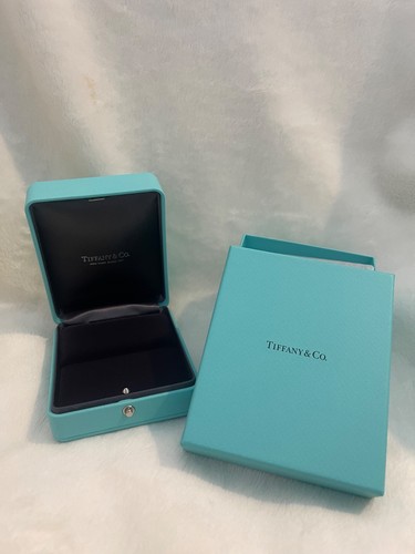 New tiffany blue - &,